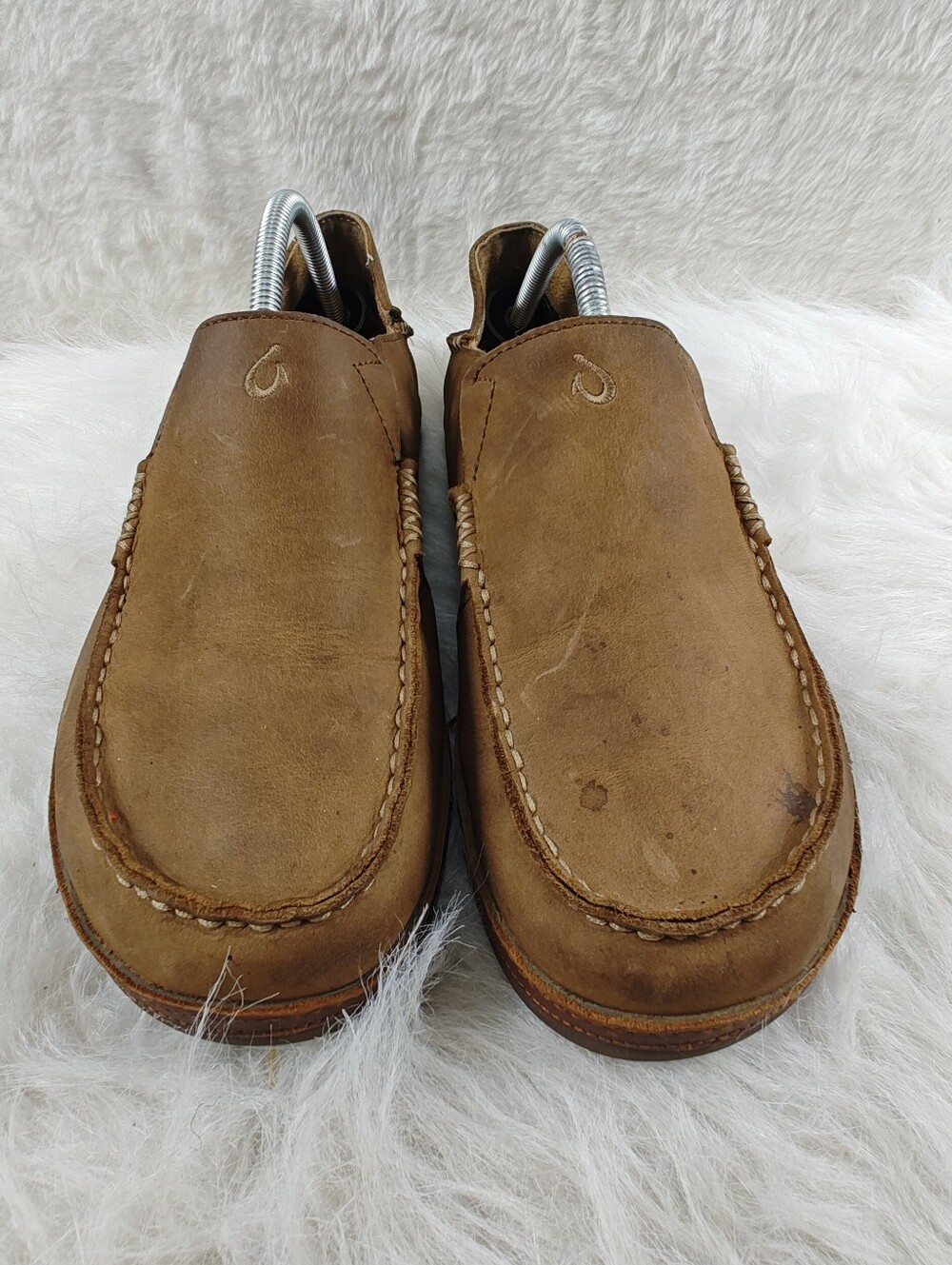 OluKai Moloa Brown Leather Slip-On Loafers Comfort Shoes Men’s Size 9.5